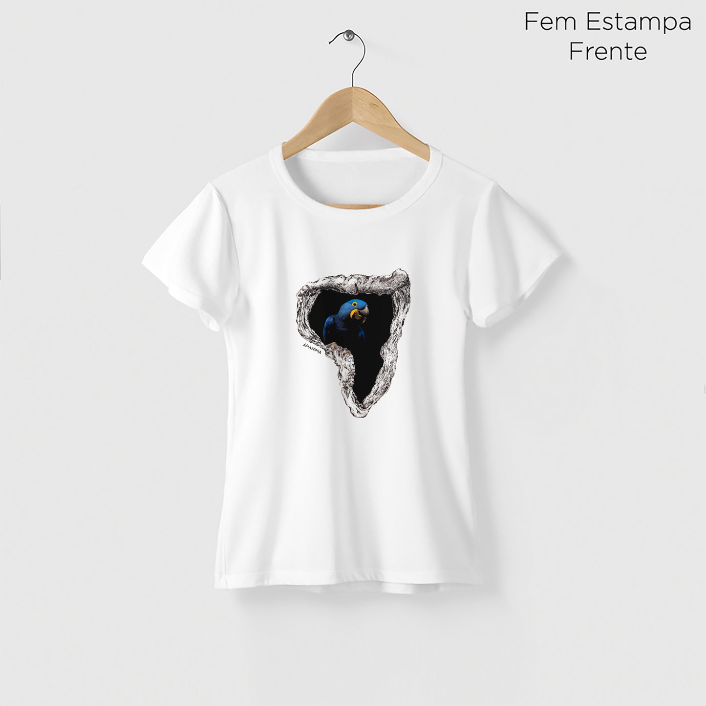 Camiseta Amazônia ONÇAFARI ARARA ÁRVORE - BRANCO - cód 2070