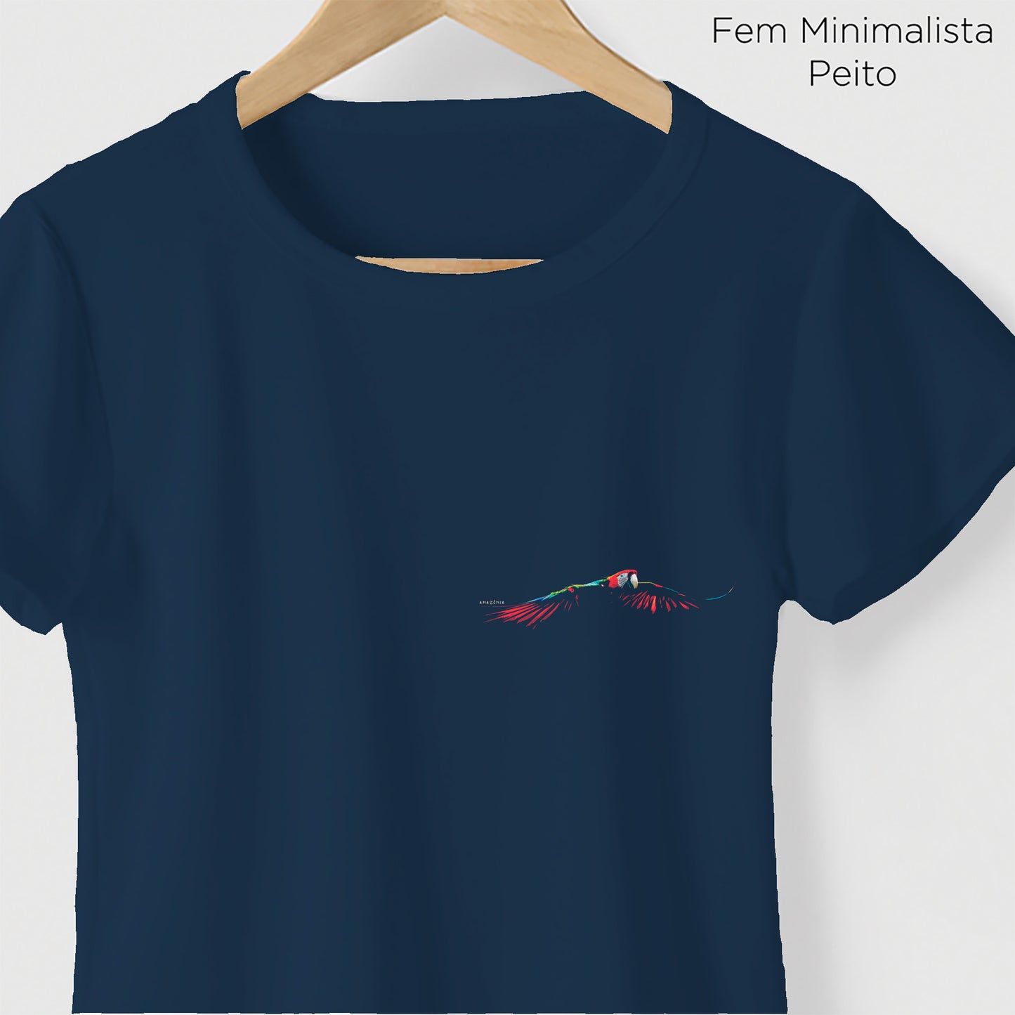 Camiseta Amazônia ARARA VOANDO - AZUL MARINHO - cód 2152