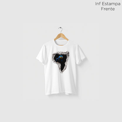 Camiseta Amazônia ONÇAFARI ARARA ÁRVORE - BRANCO - cód 2070